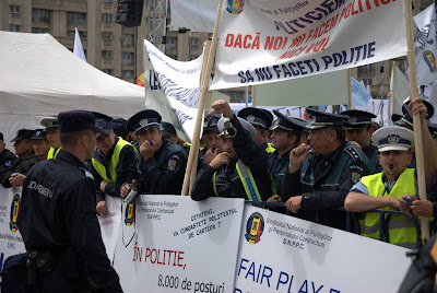 Piata Victoriei - 19 mai 2010