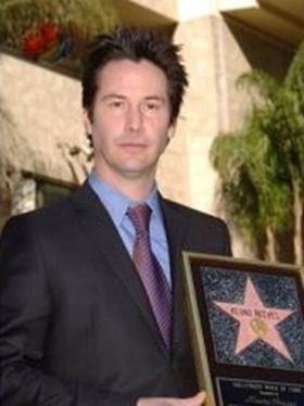 Keanu Reeves Honored with Star on the Hollywood Walk of Fame, Hollywood, CA January 31, 2005.jpg_thumb