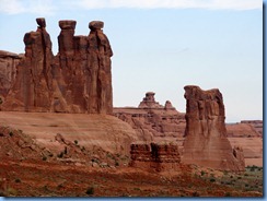4863 Three Gossips & Sheep Rock Arches National Park UT