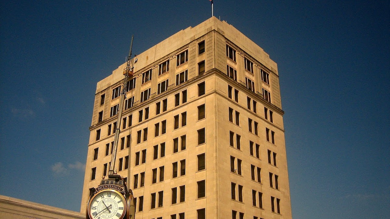 Banks In Pineville La