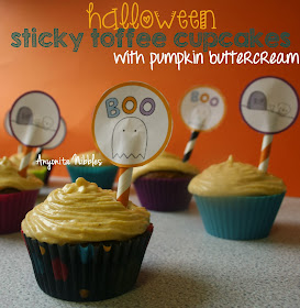 Sticky Toffee Pudding Cupcakes with Salted Caramel Pumpkin Buttercream from www.anyonita-nibbles.com