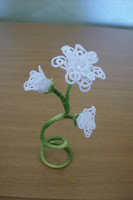 white flower - tatting