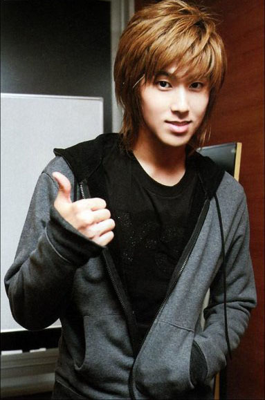 just about anything: news on u-know yunho (ãƒ¦ãƒ³ãƒ› (yunho) takes the ...