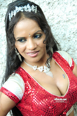 Unseen Tamil Hot Actress Masala Pictures Of Spicy Item Girl SONIA