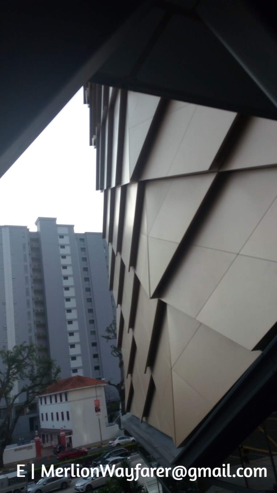 Paya Lebar Quarter Shop Dine Play Merlion Wayfarer S Walking