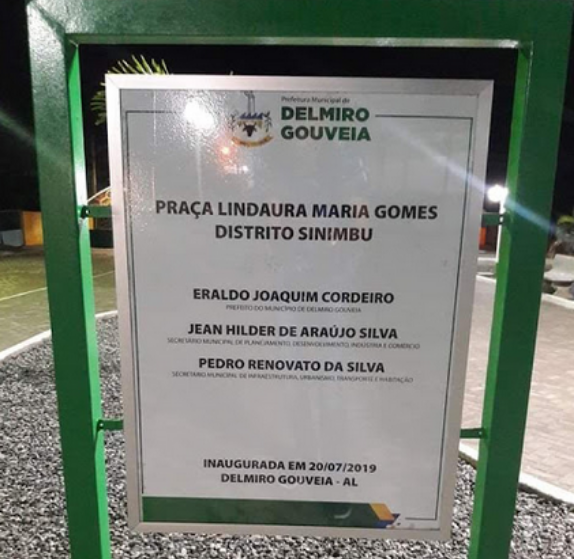  Vice-prefeito de Delmiro Gouveia é “esquecido” e não tem nome escrito em placa de inauguração de Praça no Distrito de Sinimbu 