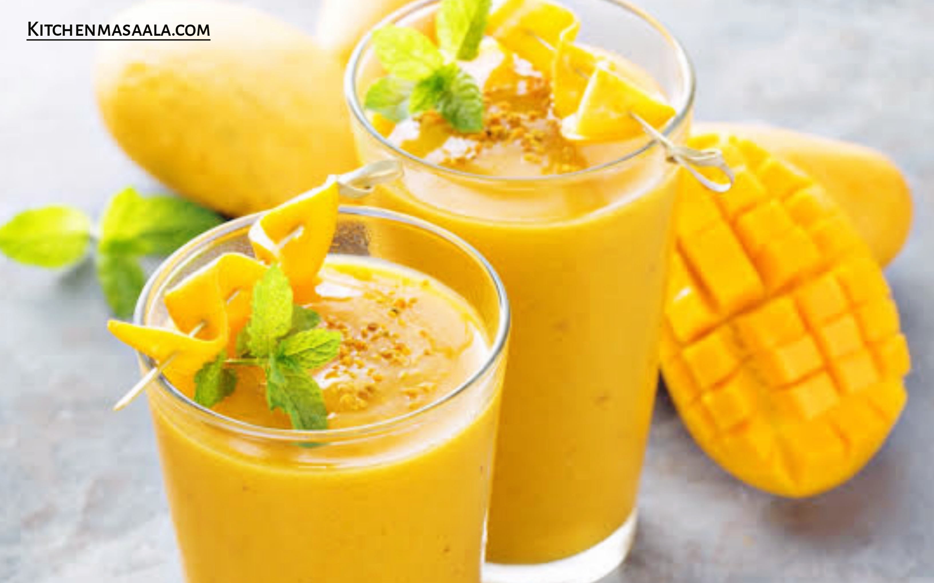 स्वादिष्ट और पौष्टिक मैंगो शेक बनाने की विधि || Mango shake recipe in Hindi, Mango shake image, मैंगो शेक फोटो, kitchenmasaala.com