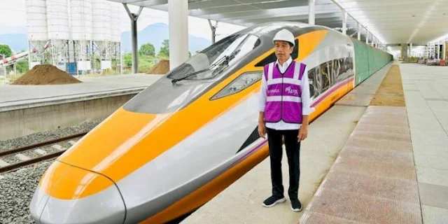  kembali menjadi sorotan publik tanah air PROYEK TIDAK PENTING JADI GENTING