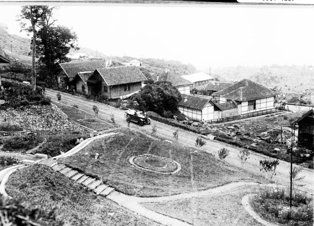 Photo Eksklusif Stasiun Malabar Gunung Puntang....!!! | http://indonesiatanahairku-indonesia.blogspot.com/