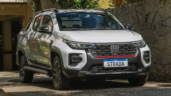 Fiat_Strada_Ultra_2024