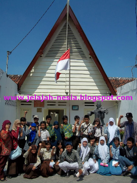 Www.jelajah-nesia.blogspot.com: Museum WR. Soepratman Yang 