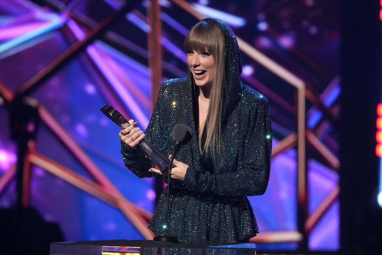 Taylor Swift - 2023 iHeart Radio Music Awards