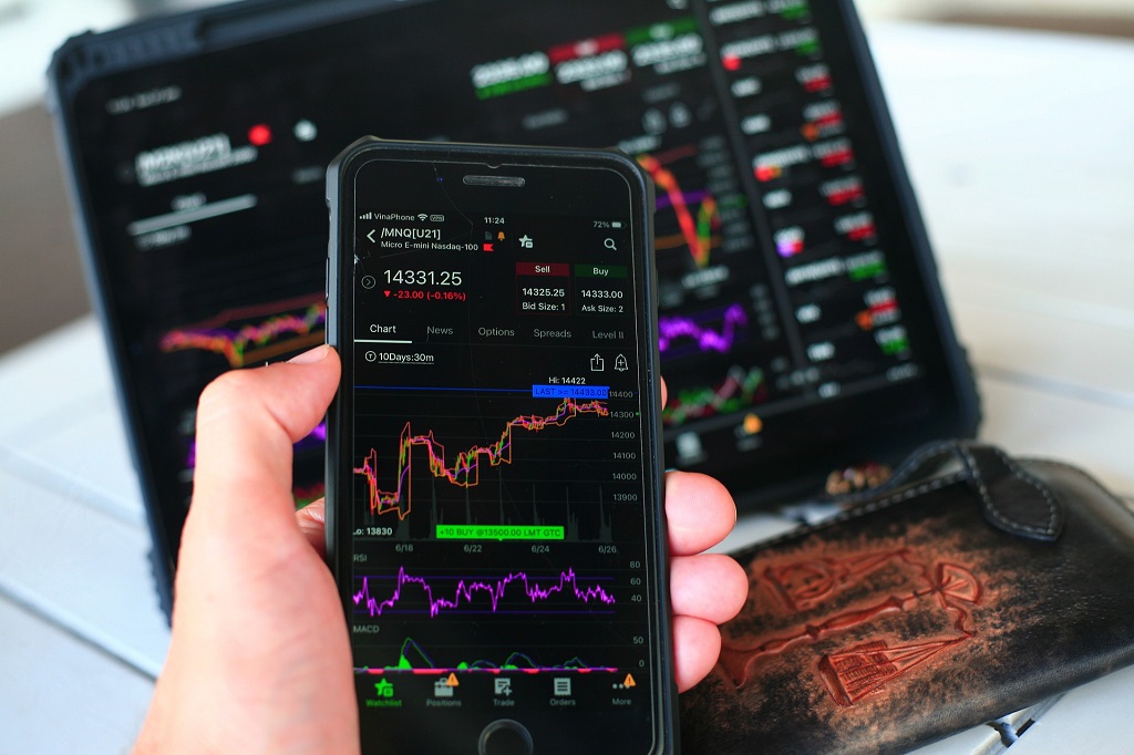 5 Rekomendasi Aplikasi Forex Trading Terpercaya di Indonesia