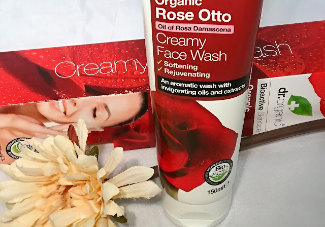 DR. ORGANIC Rose Otto Creamy Face Wash