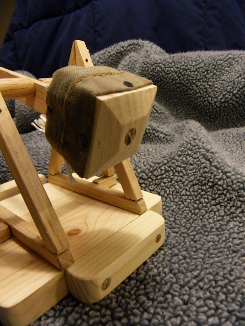 Wood Desktop Scale Trebuchet