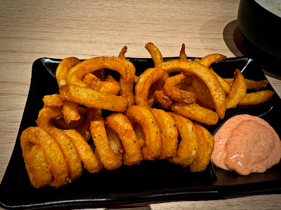 Yappari Steak, beef tallow mentai mayo fries