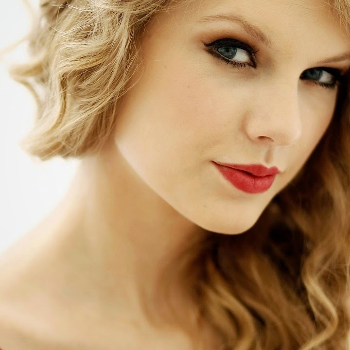 Taylor Swift HD Wallpapers Free Download