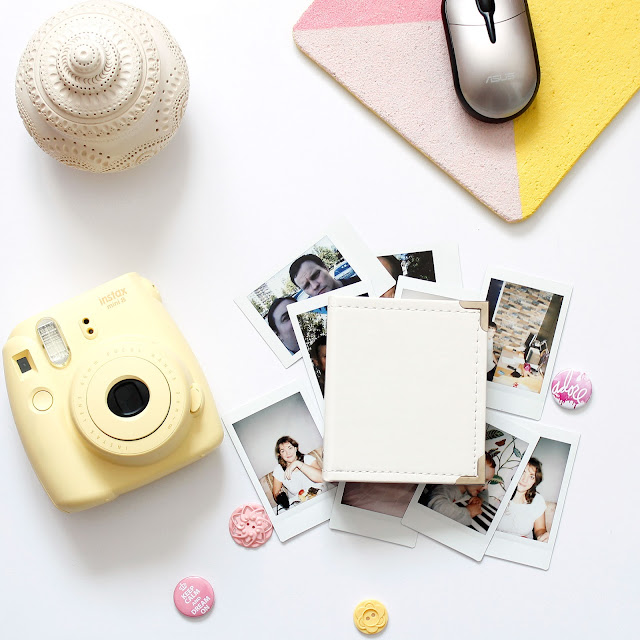 Fuji-Instax-Mini-8-Instax-Album