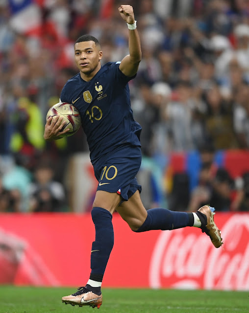 Kylian Mbappe versus Argentina paskus award