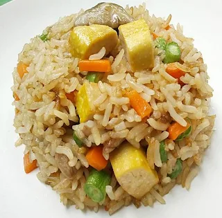 ข้าวผัดเจ (Vegetable Fried Rice)
