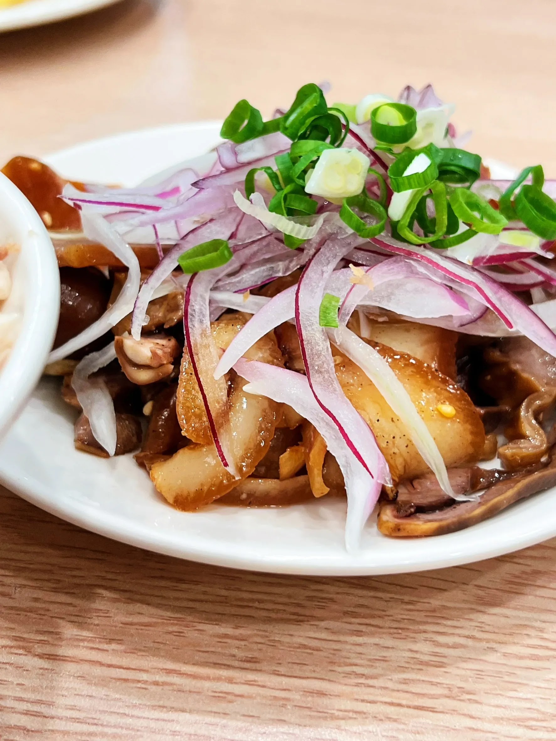 中午用餐和下班後的好滋味 │ 連鎖平價土雞肉飯【嘉昌土雞肉飯 安南店】