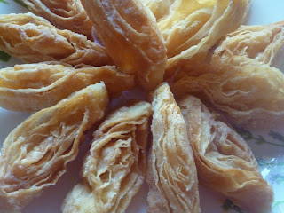 Hidup Biar Allah Sayang: Mengimbau Kenangan Silam: Kuih 