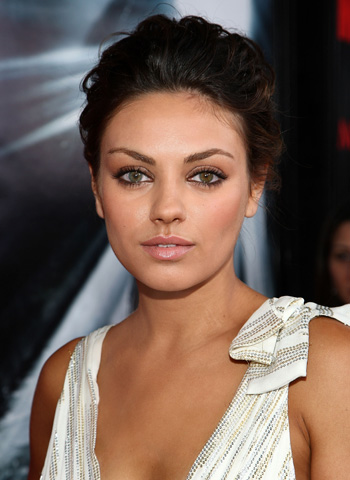 mila kunis, mila kunis gallery, mila kunis image, mila kunis eyes mila kunis. Love this Makeup for Hazel Eyes