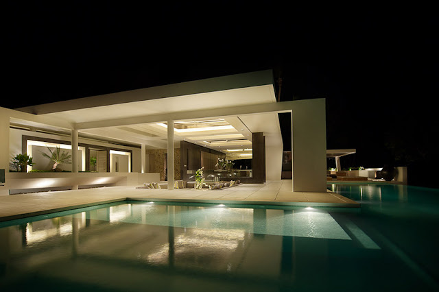 Picture of modern villa at night