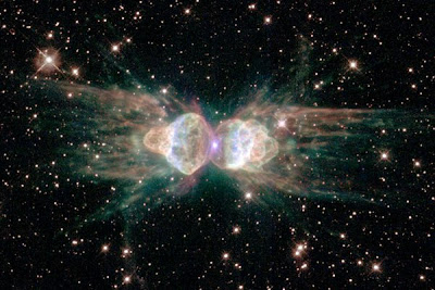 Beautiful Nebulas in the Universe Seen On lolpicturegallery.blogspot.com