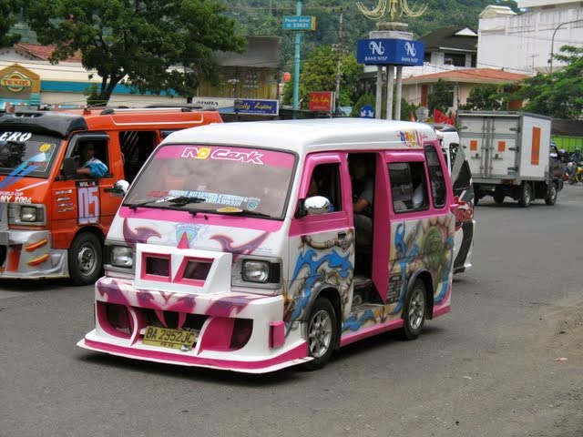 Dunia Modifikasi 24 Mobil  Angkot Dimodifikasi Tambah Keren