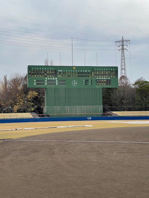 「球詠」の聖地・越谷市民球場のダッグアウトが見学できます！ (@ 越谷市民球場 in 越谷市, 埼玉県)