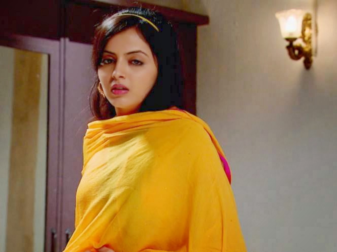 Shrenu Parikh HD Wallpapers Free Download