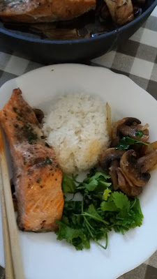 Pavés de truite aux champignons et sauce soja-sésame ;Pavés de truite aux champignons et sauce soja-sésame