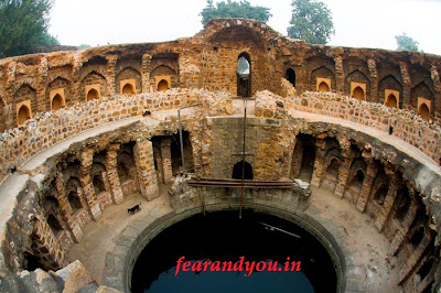 haunted-places-in-delhi-feroz-shah-kotla-fort-is-said-to-have-djinns