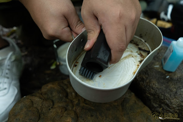 Camp Kitchen Pot Scrubber and Soap