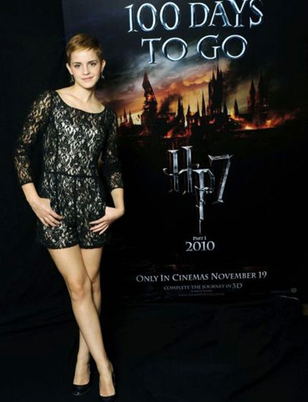 emma watson short haircut 2010. emma watson short haircut