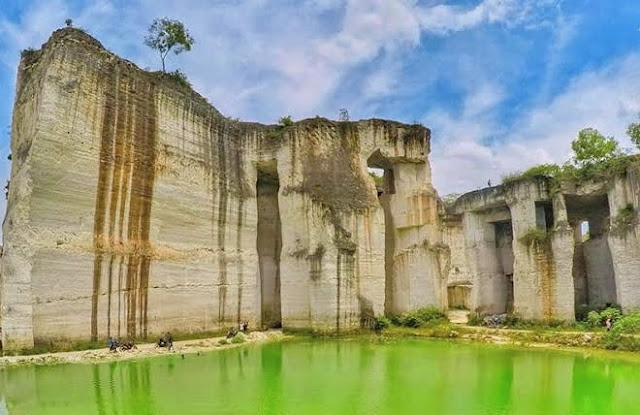 Tempat Wisata di Lamongan Paling Menarik, Memukau dan Asyik