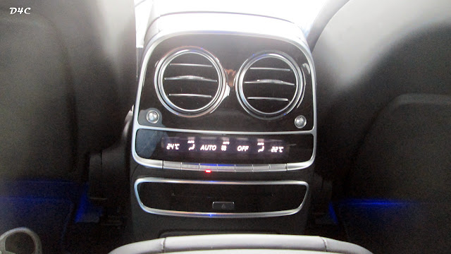 The 2014 Mercedes S500 - rear seats climate control.