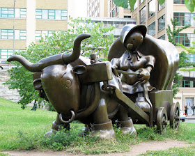 Large Covered Wagon by Tom Otterness, Clumber Corner, Dumbo, Brooklyn, New York