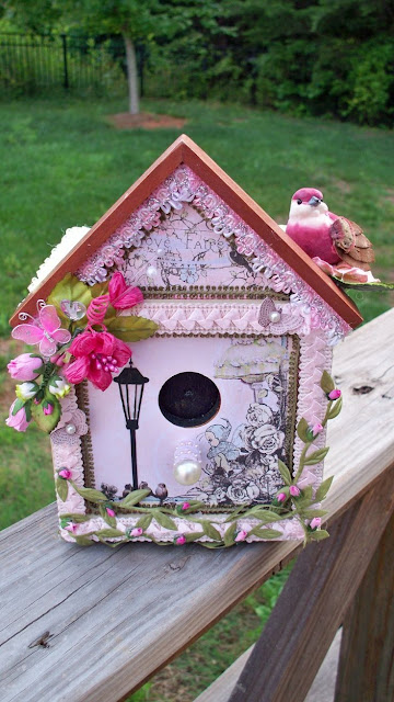 Pretty Bird Houses