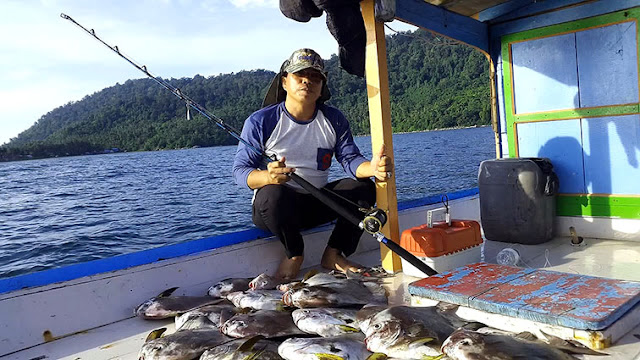 Mancing Mania di Pulau Pelapis Photo