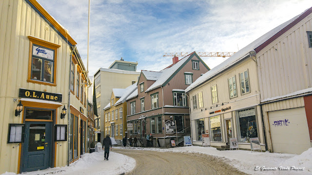 Sjøgata, Tromsø - Noruega, por El Guisante Verde Project