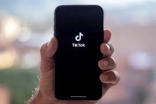 الربح من tik tok أهم الطرق لكسب أكثر من 800 دولار شهريًا