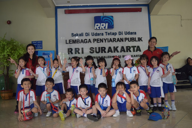 Outing Class TK Kristen Kalam Kudus di RRI Surakarta