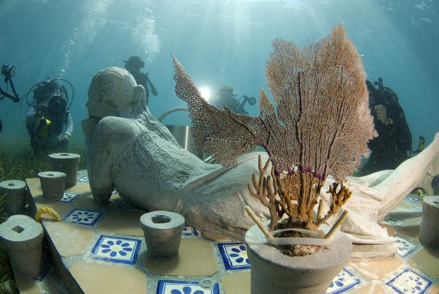 Travel and Tourism - Visiting Largest underwater sculpture museum