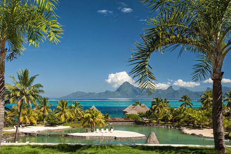 5. Tahiti, French Polynesia - 7 Islands You Wouldn’t Mind Being Stuck On