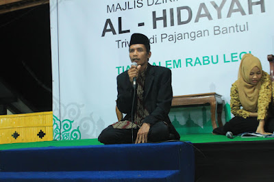 Humas dan Bhabinkamtibmas Desa Triwidadi Hadiri Pengajian Al Hidayah di Dusun Pajangan Desa Triwidadi