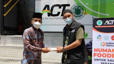 Melalui Humanity Food Bus, ACT Bagikan Paket Makanan Bergizi