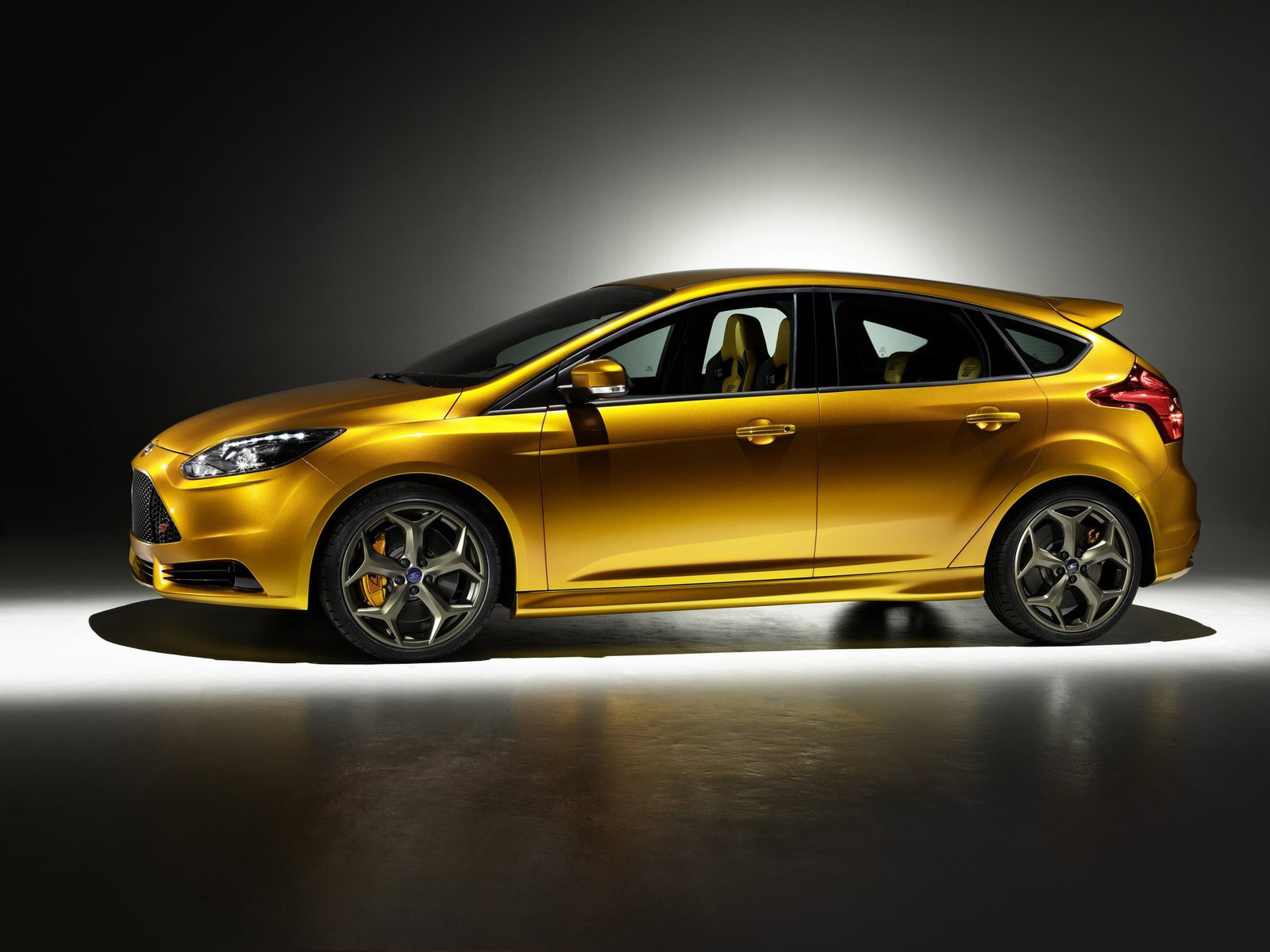 2012 Ford Focus ST | Download Gambar Mobil