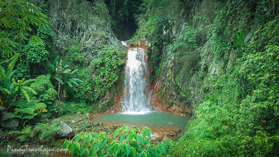 NEGROS ORIENTAL | Pulangbato Falls, Red Rock Hot Spring — a Warm and Cool Treat from Valencia (A Travel Guide)